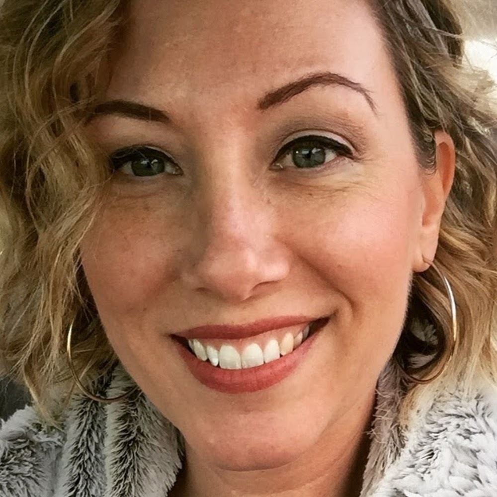 Meet your Posher, Angie